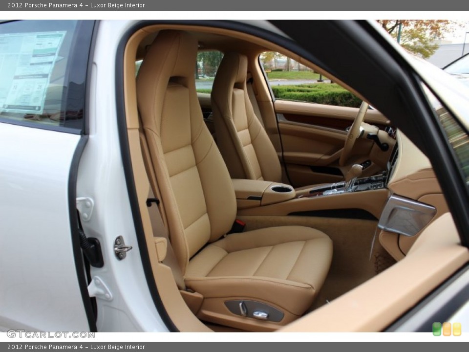 Luxor Beige Interior Photo for the 2012 Porsche Panamera 4 #56060672