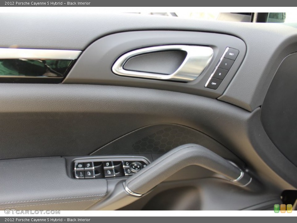 Black Interior Controls for the 2012 Porsche Cayenne S Hybrid #56062622