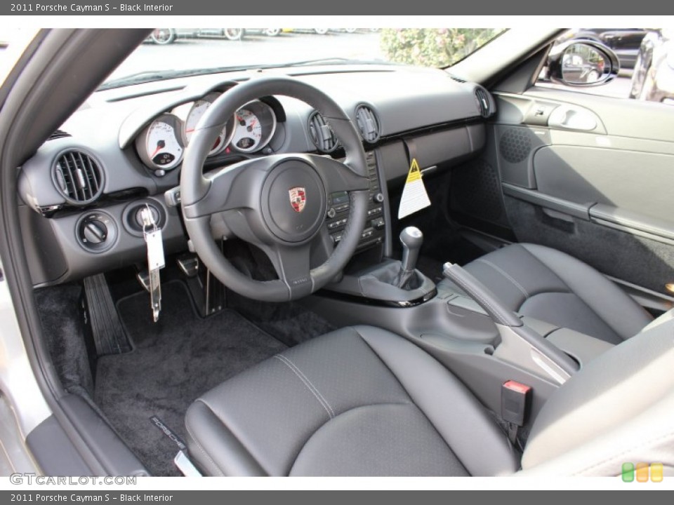 Black Interior Photo for the 2011 Porsche Cayman S #56063222