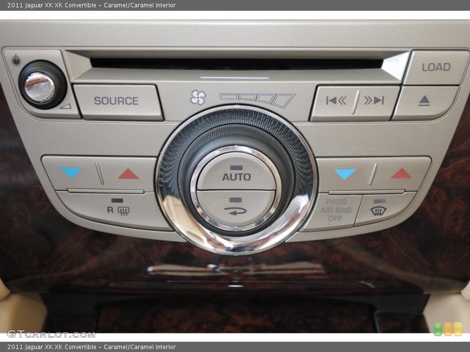 Caramel/Caramel Interior Controls for the 2011 Jaguar XK XK Convertible #56068556