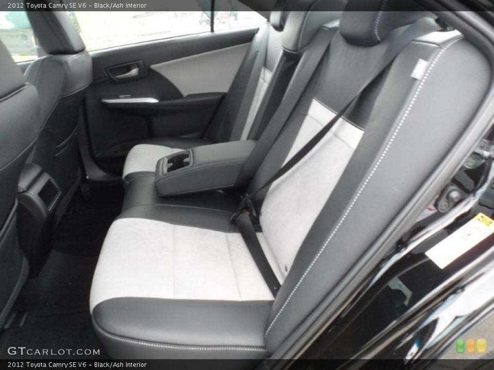 Black/Ash Interior Photo for the 2012 Toyota Camry SE V6 #56077989
