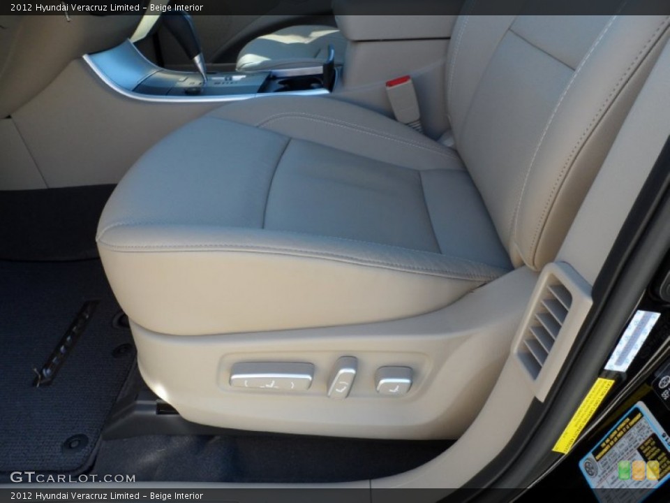 Beige Interior Controls for the 2012 Hyundai Veracruz Limited #56079361