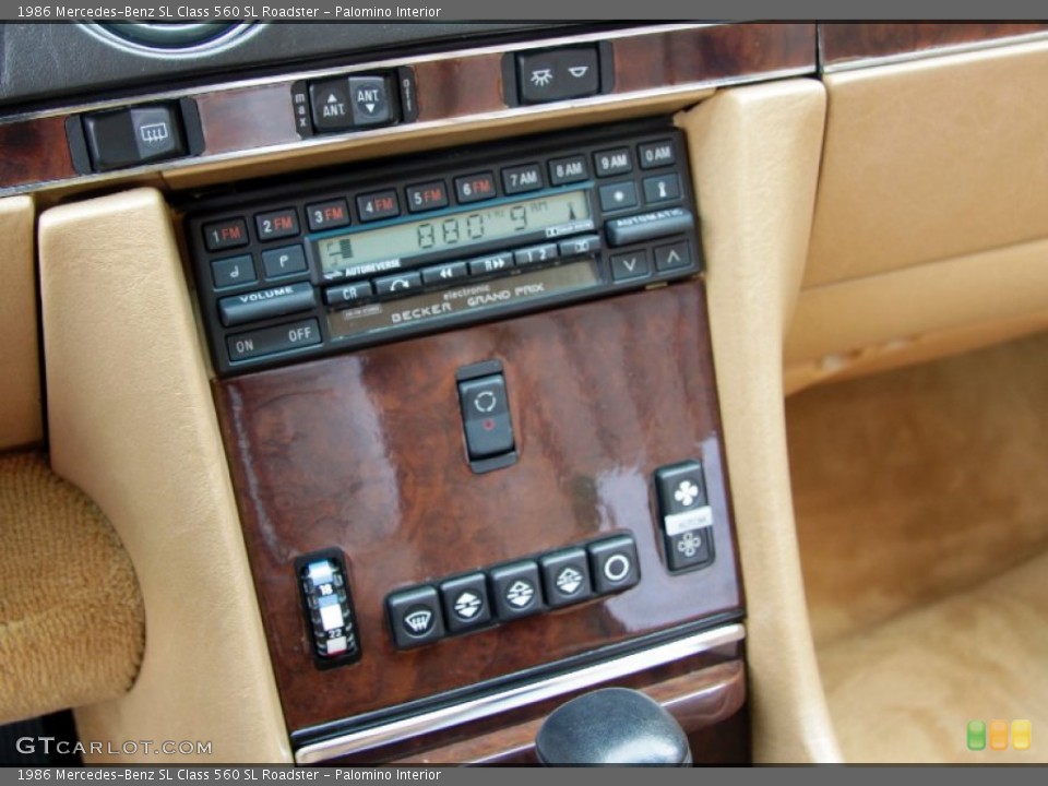 Palomino Interior Controls for the 1986 Mercedes-Benz SL Class 560 SL Roadster #56092829