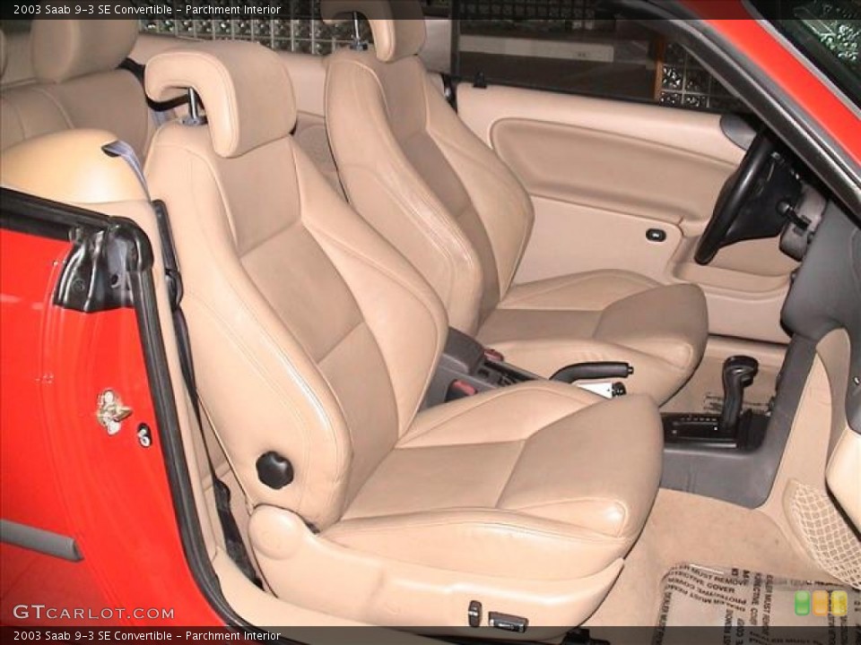 Parchment Interior Photo for the 2003 Saab 9-3 SE Convertible #56096345