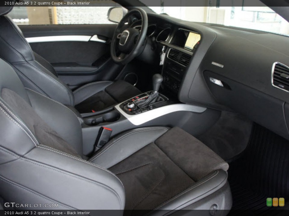 Black Interior Photo for the 2010 Audi A5 3.2 quattro Coupe #56098475