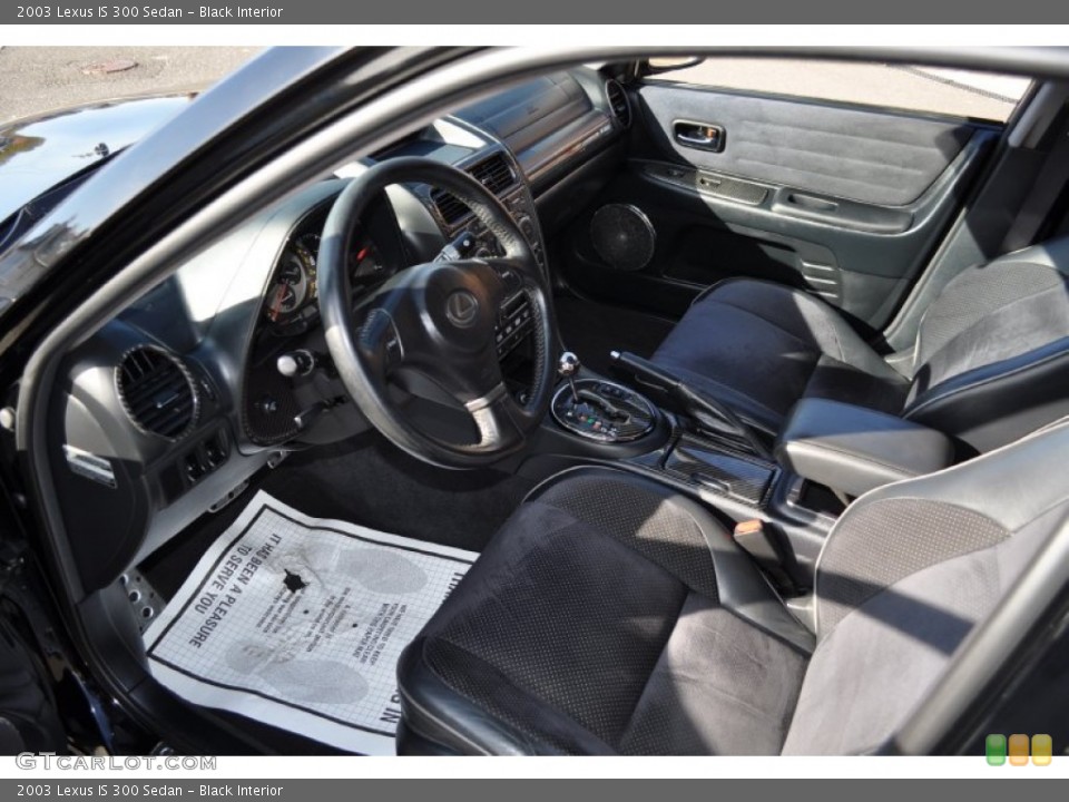 Black Interior Photo for the 2003 Lexus IS 300 Sedan #56100629