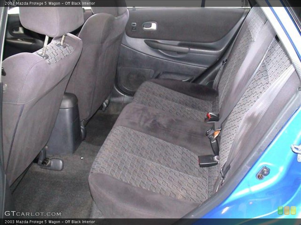 Off Black Interior Photo for the 2003 Mazda Protege 5 Wagon #56101895