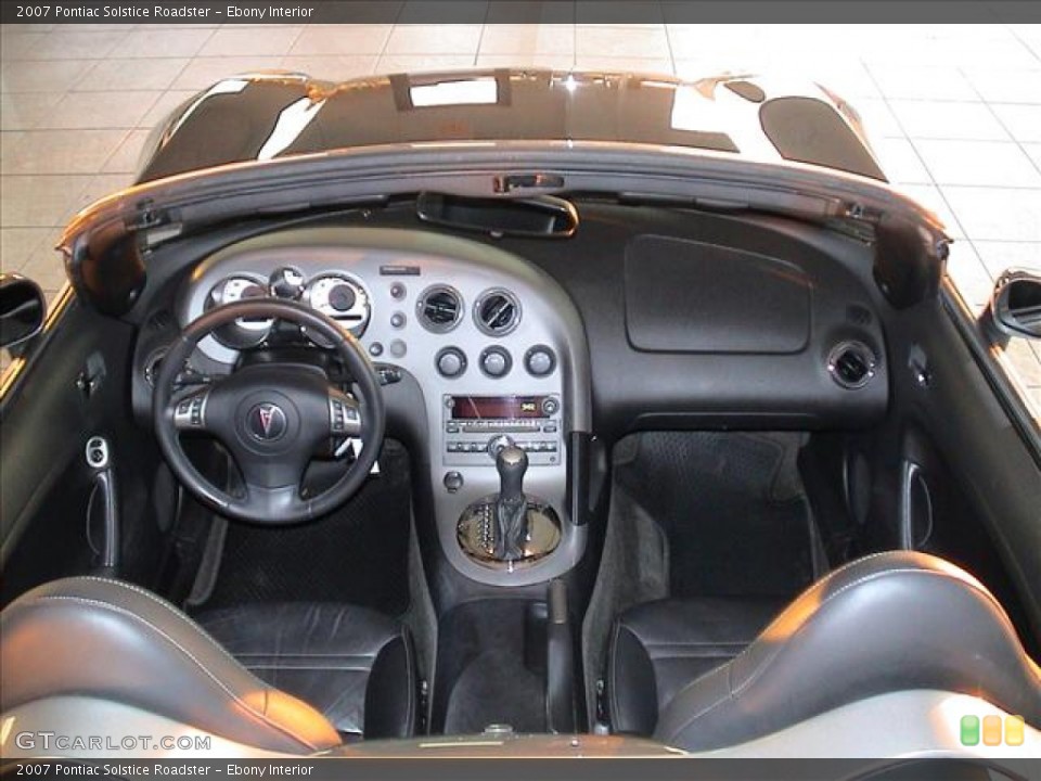 Ebony Interior Dashboard for the 2007 Pontiac Solstice Roadster #56111933