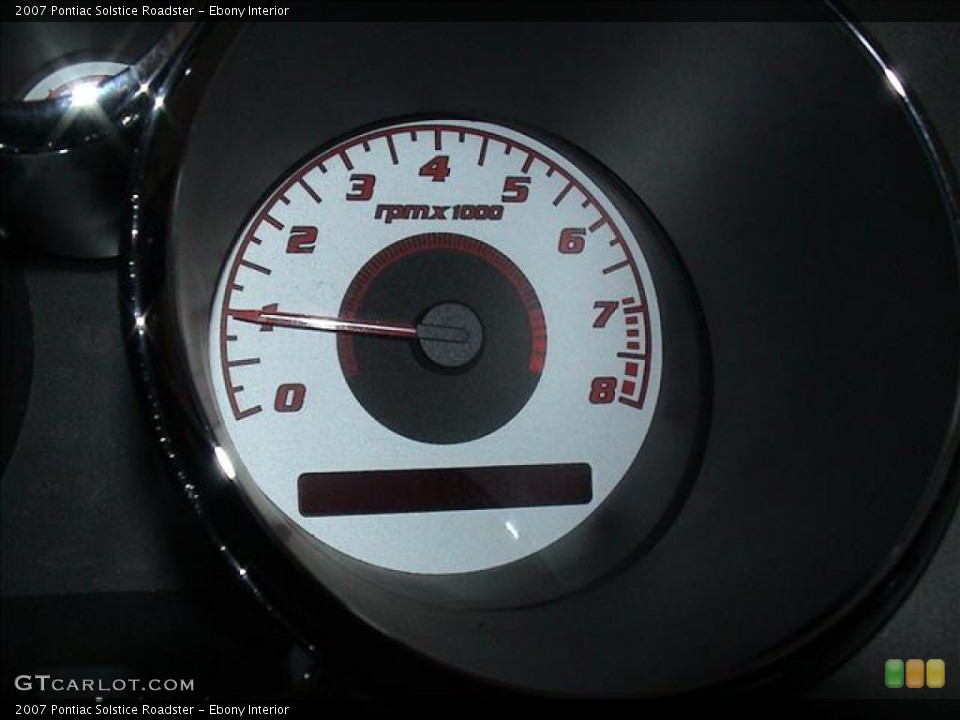Ebony Interior Gauges for the 2007 Pontiac Solstice Roadster #56112095