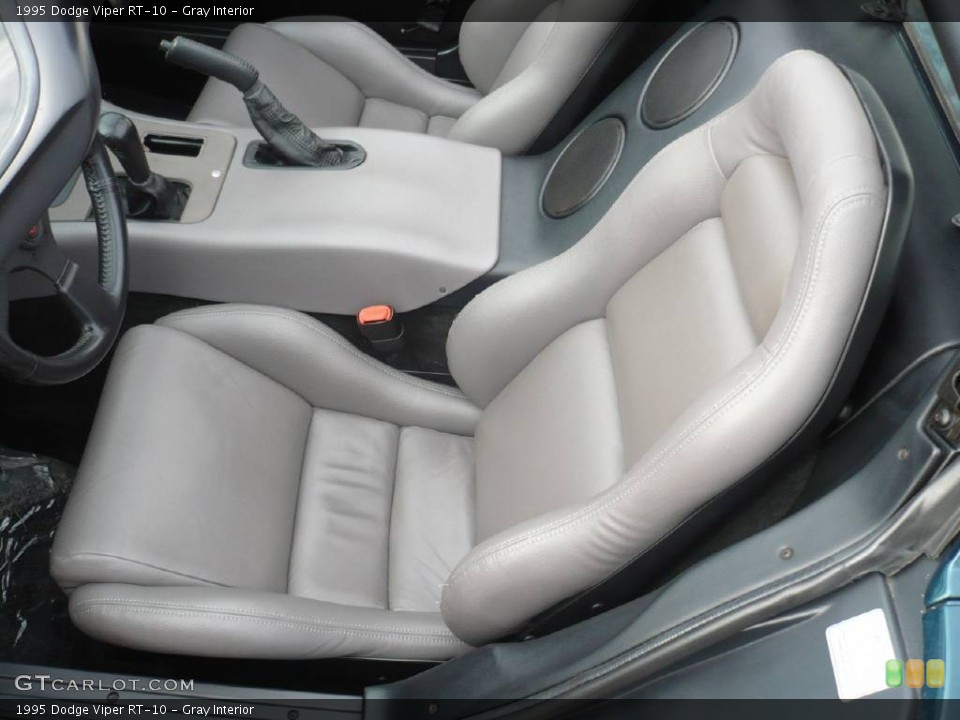 Gray Interior Photo for the 1995 Dodge Viper RT-10 #56114156