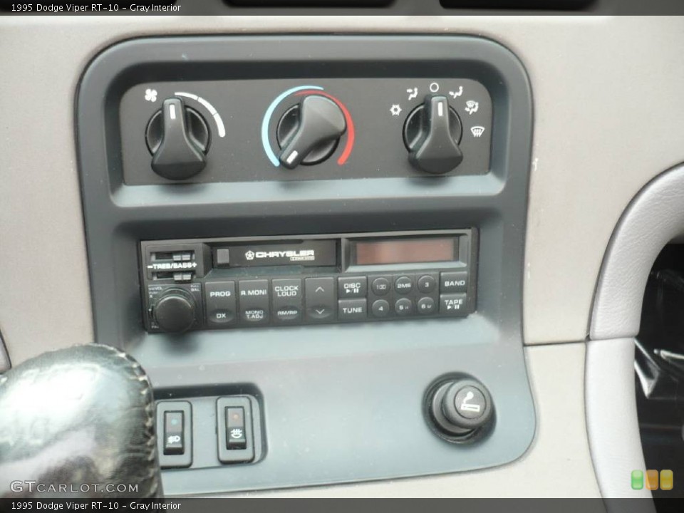 Gray Interior Controls for the 1995 Dodge Viper RT-10 #56114453