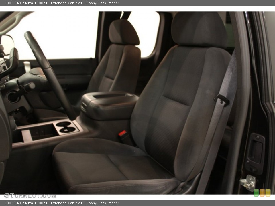 Ebony Black Interior Photo for the 2007 GMC Sierra 1500 SLE Extended Cab 4x4 #56114909