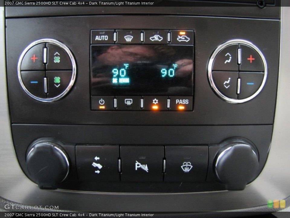 Dark Titanium/Light Titanium Interior Controls for the 2007 GMC Sierra 2500HD SLT Crew Cab 4x4 #56119097
