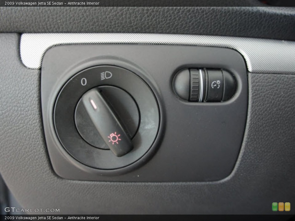 Anthracite Interior Controls for the 2009 Volkswagen Jetta SE Sedan #56119712