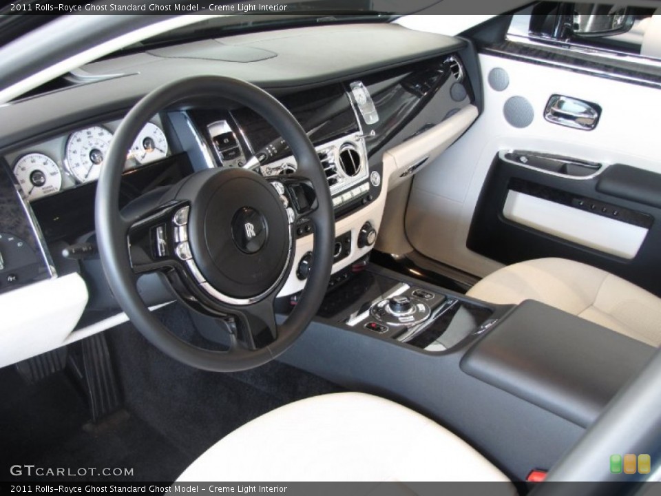 Creme Light Interior Photo for the 2011 Rolls-Royce Ghost  #56120396