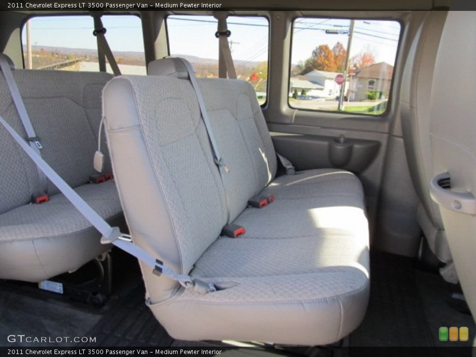 Medium Pewter Interior Photo for the 2011 Chevrolet Express LT 3500 Passenger Van #56120960