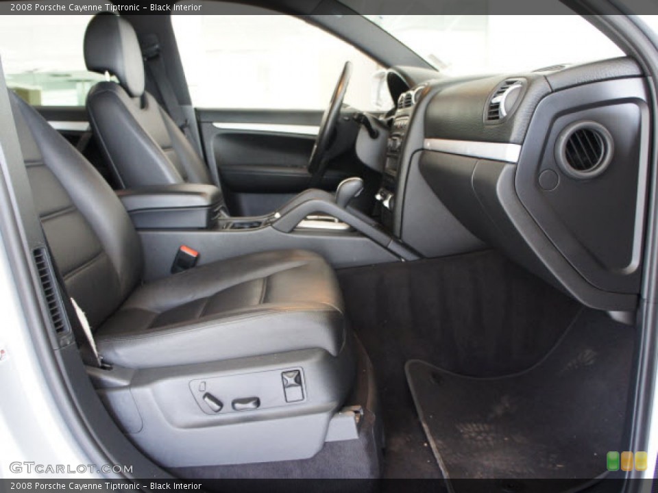 Black Interior Photo for the 2008 Porsche Cayenne Tiptronic #56121575