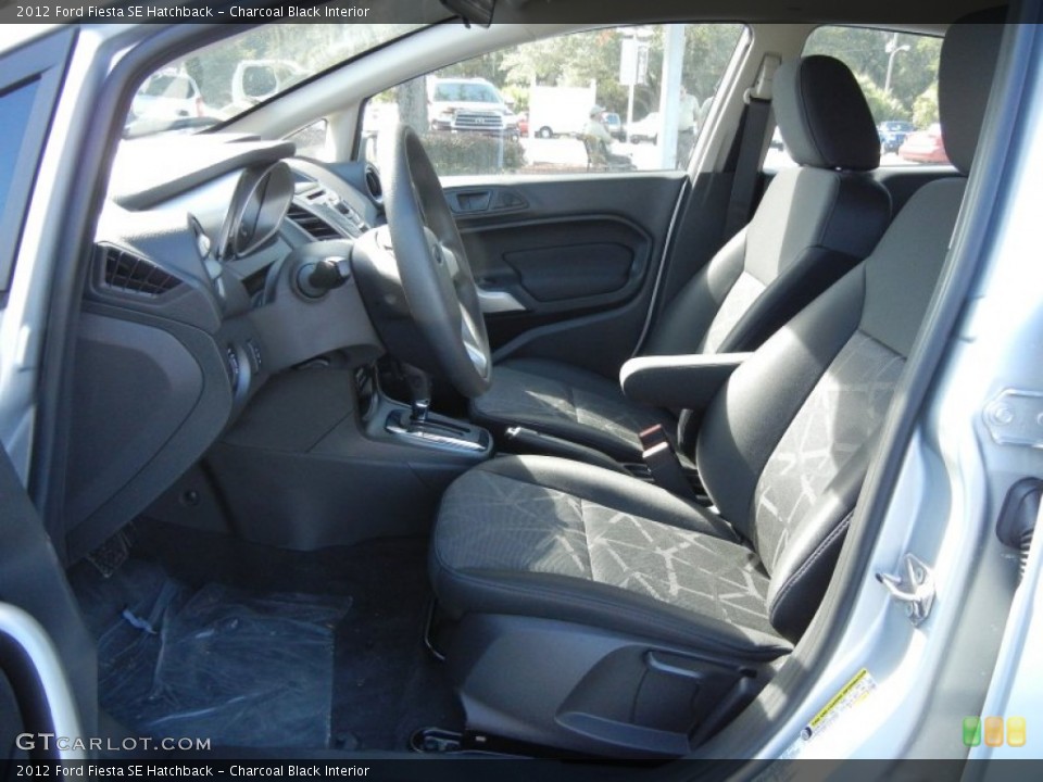 Charcoal Black Interior Photo for the 2012 Ford Fiesta SE Hatchback #56125925