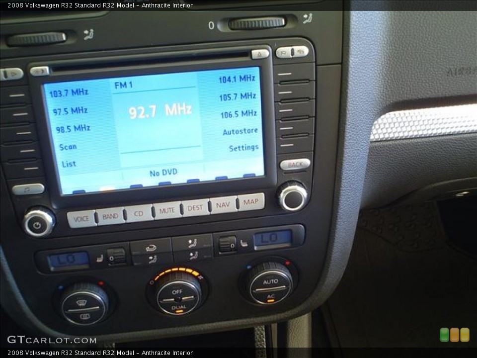 Anthracite Interior Controls for the 2008 Volkswagen R32  #56131450
