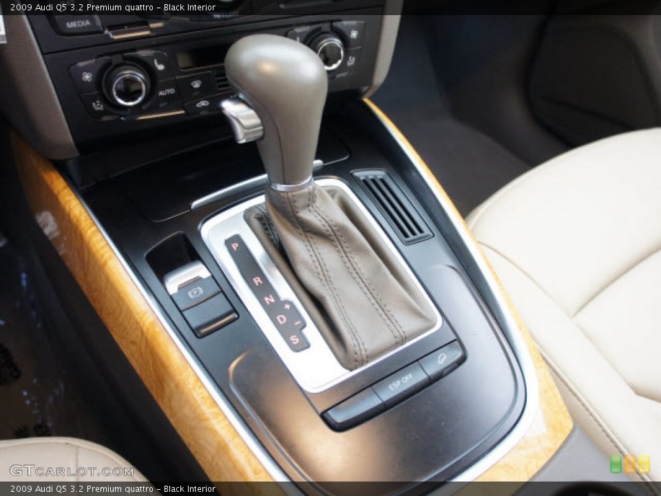 Black Interior Transmission for the 2009 Audi Q5 3.2 Premium quattro #56131843