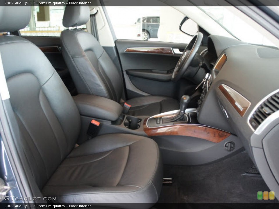 Black Interior Photo for the 2009 Audi Q5 3.2 Premium quattro #56131985