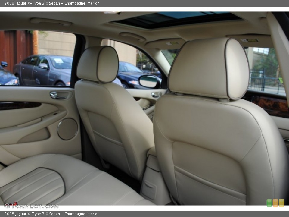 Champagne Interior Photo for the 2008 Jaguar X-Type 3.0 Sedan #56131991