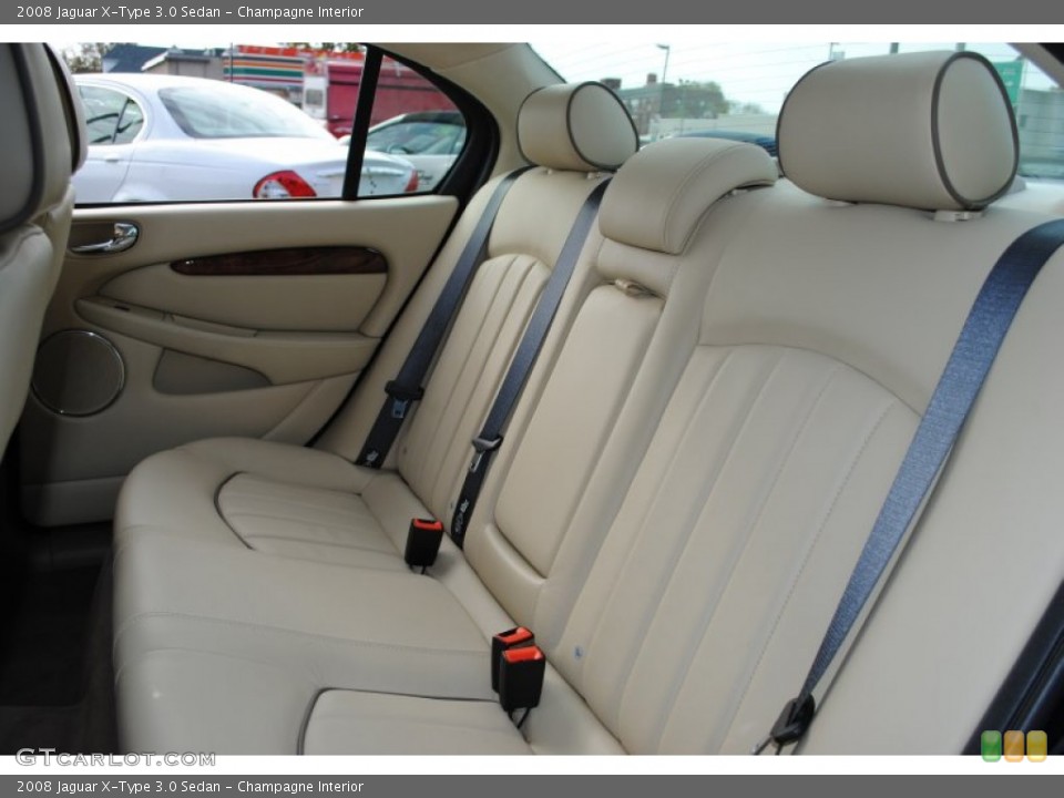 Champagne Interior Photo for the 2008 Jaguar X-Type 3.0 Sedan #56132020