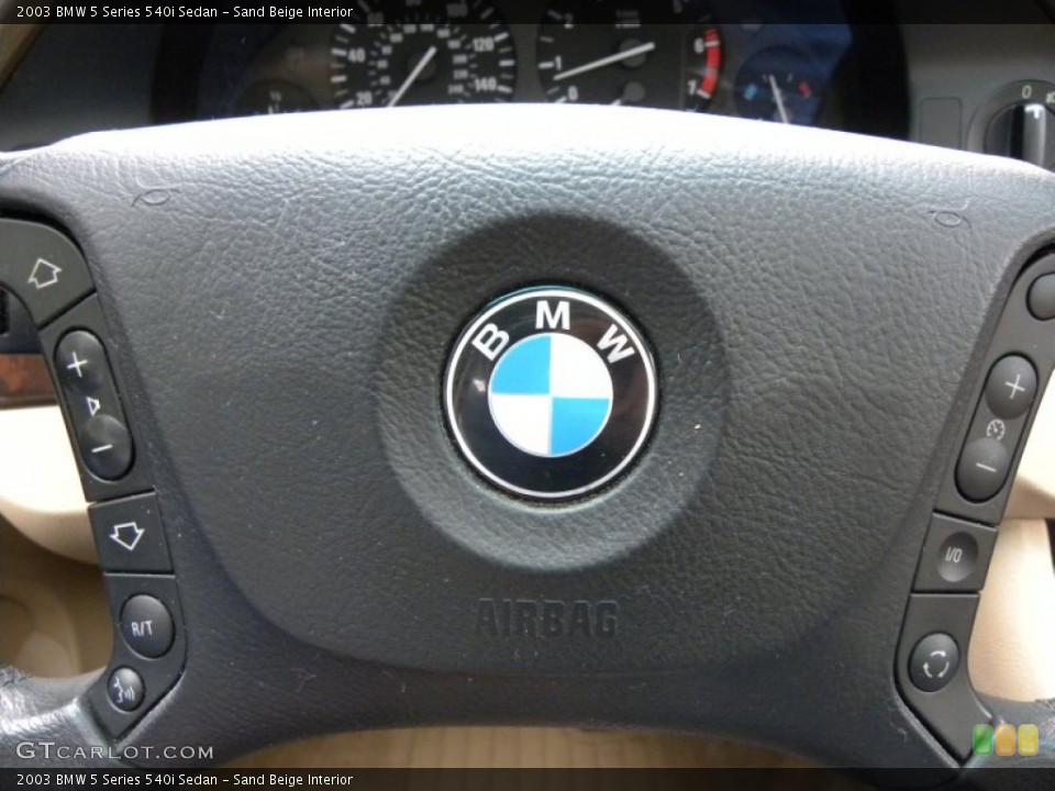 Sand Beige Interior Controls for the 2003 BMW 5 Series 540i Sedan #56134754