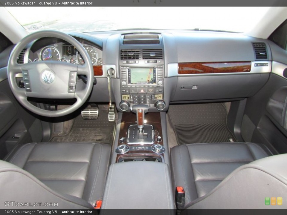 Anthracite Interior Dashboard for the 2005 Volkswagen Touareg V8 #56137028