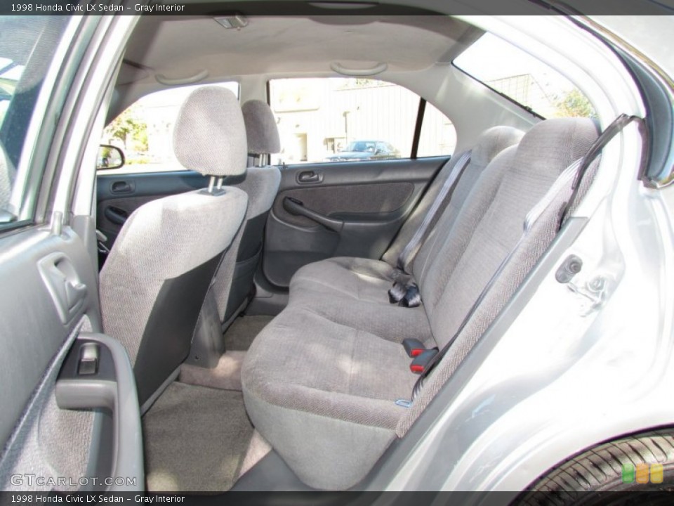Gray Interior Photo for the 1998 Honda Civic LX Sedan #56137223
