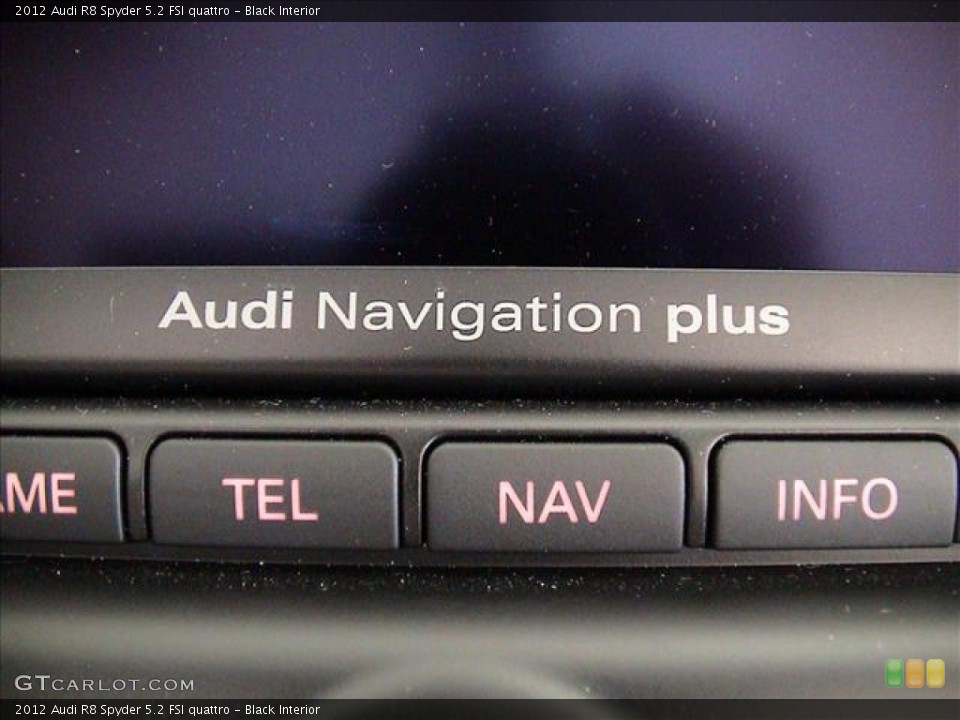 Black Interior Controls for the 2012 Audi R8 Spyder 5.2 FSI quattro #56139257