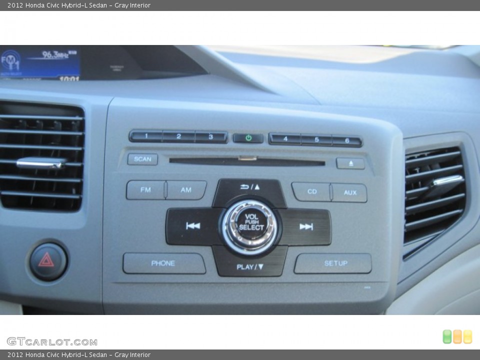 Gray Interior Controls for the 2012 Honda Civic Hybrid-L Sedan #56140505