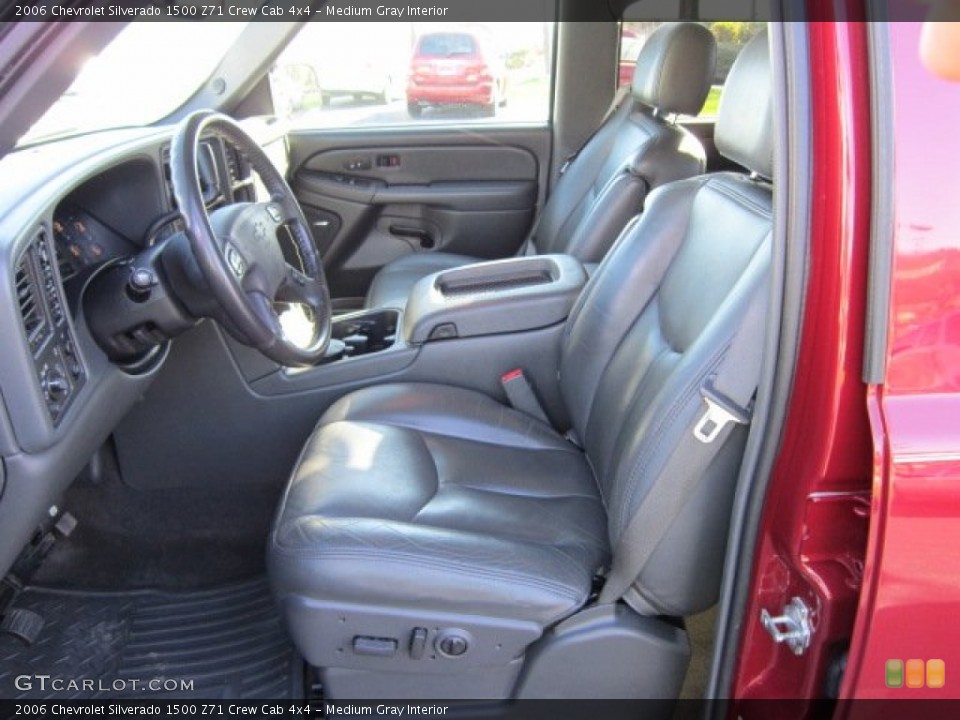 Medium Gray Interior Photo for the 2006 Chevrolet Silverado 1500 Z71 Crew Cab 4x4 #56144156