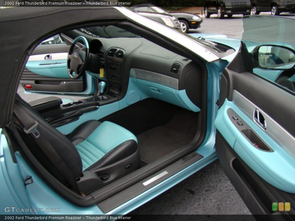 Thunderbird Blue Interior Photo for the 2002 Ford Thunderbird Premium Roadster #56149676