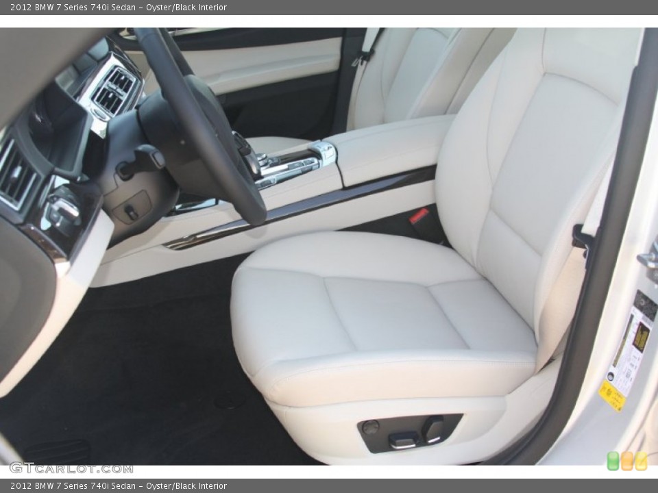 Oyster/Black Interior Photo for the 2012 BMW 7 Series 740i Sedan #56160296
