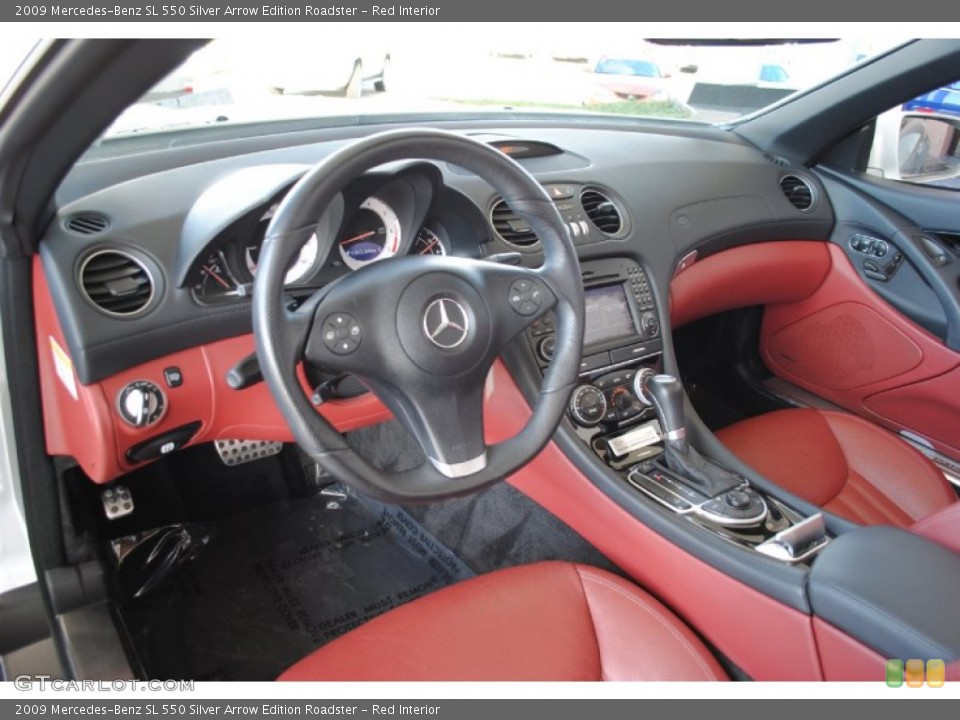 Red Interior Photo for the 2009 Mercedes-Benz SL 550 Silver Arrow Edition Roadster #56167139