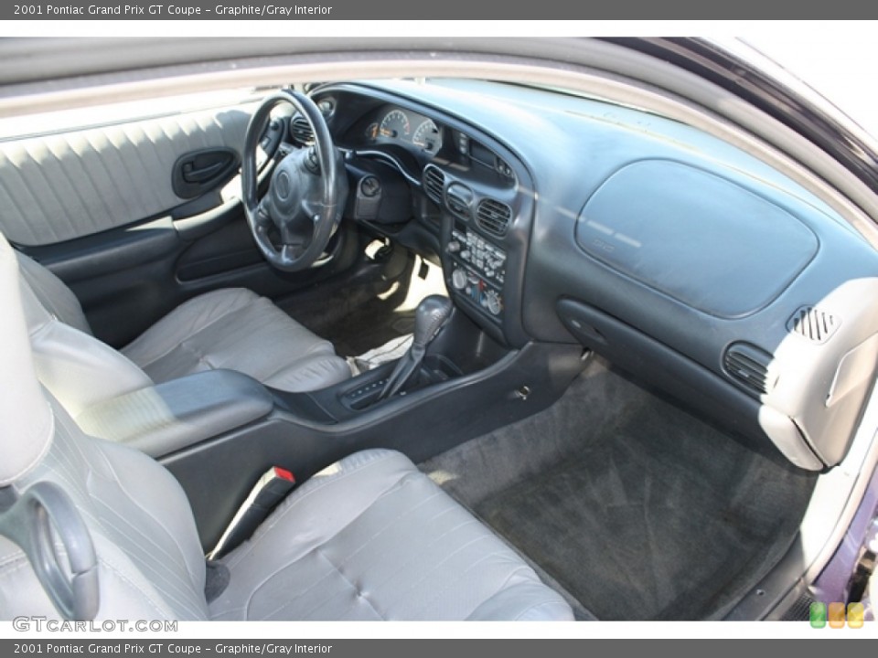 Graphite/Gray Interior Dashboard for the 2001 Pontiac Grand Prix GT Coupe #56173352