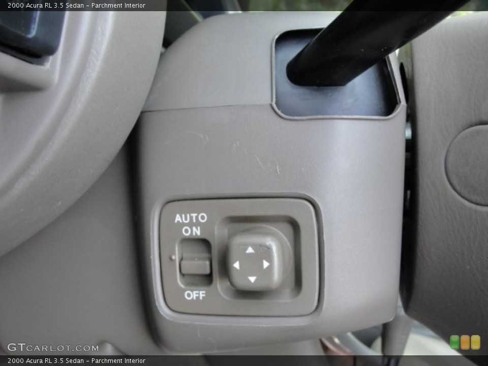 Parchment Interior Controls for the 2000 Acura RL 3.5 Sedan #56174935
