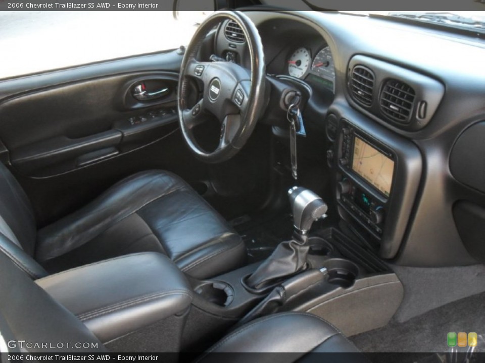 Ebony Interior Dashboard for the 2006 Chevrolet TrailBlazer SS AWD #56177789