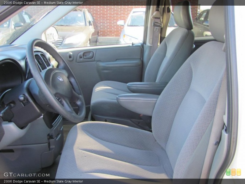 Medium Slate Gray Interior Photo for the 2006 Dodge Caravan SE #56180912