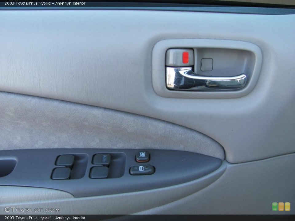 Amethyst Interior Controls for the 2003 Toyota Prius Hybrid #56181011