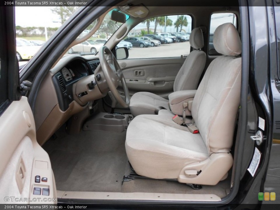 Oak Interior Photo for the 2004 Toyota Tacoma SR5 Xtracab #56199071