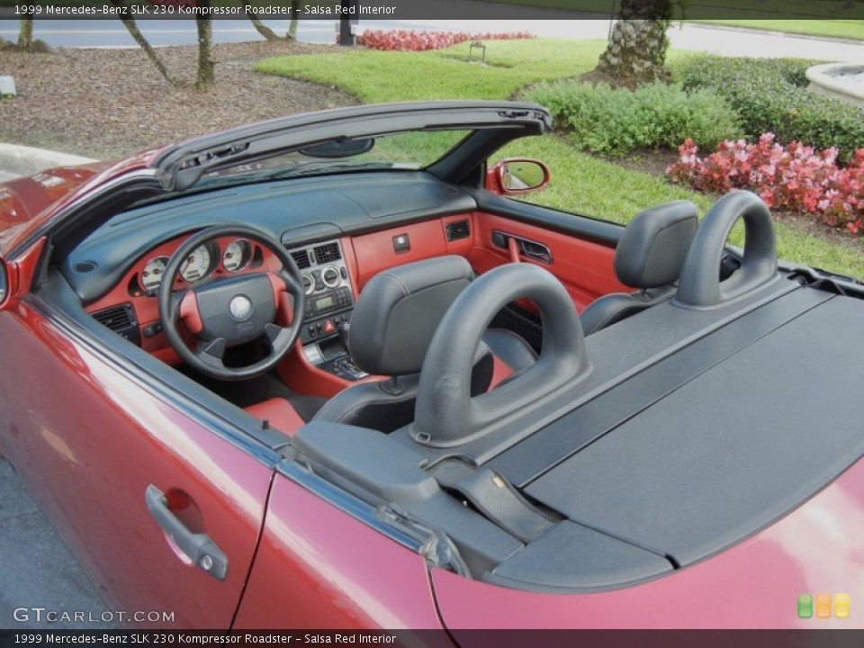 Salsa Red Interior Photo for the 1999 Mercedes-Benz SLK 230 Kompressor Roadster #56208236
