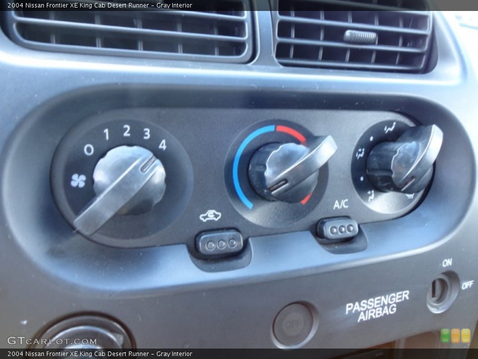 Gray Interior Controls for the 2004 Nissan Frontier XE King Cab Desert Runner #56212037