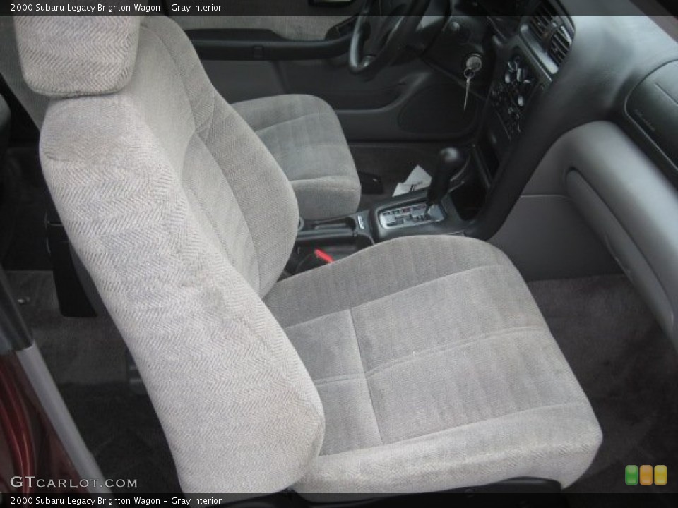 Gray Interior Photo for the 2000 Subaru Legacy Brighton Wagon #56212391