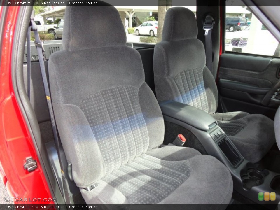 Graphite Interior Photo for the 1998 Chevrolet S10 LS Regular Cab #56212646