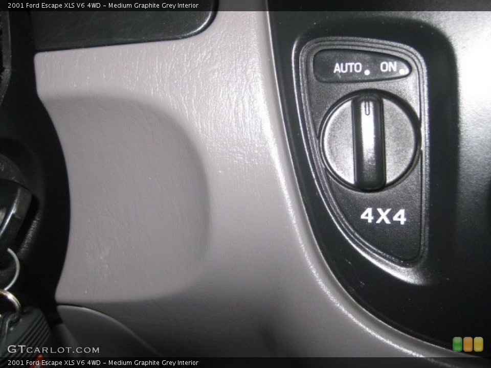 Medium Graphite Grey Interior Controls for the 2001 Ford Escape XLS V6 4WD #56212835