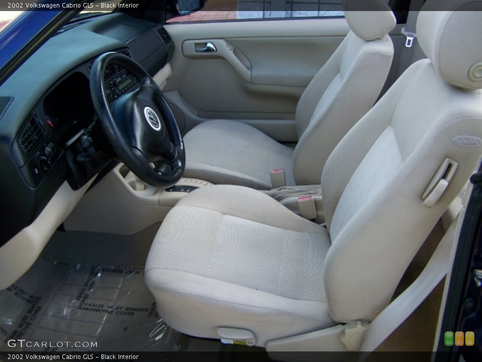 Black Interior Photo for the 2002 Volkswagen Cabrio GLS #56215886