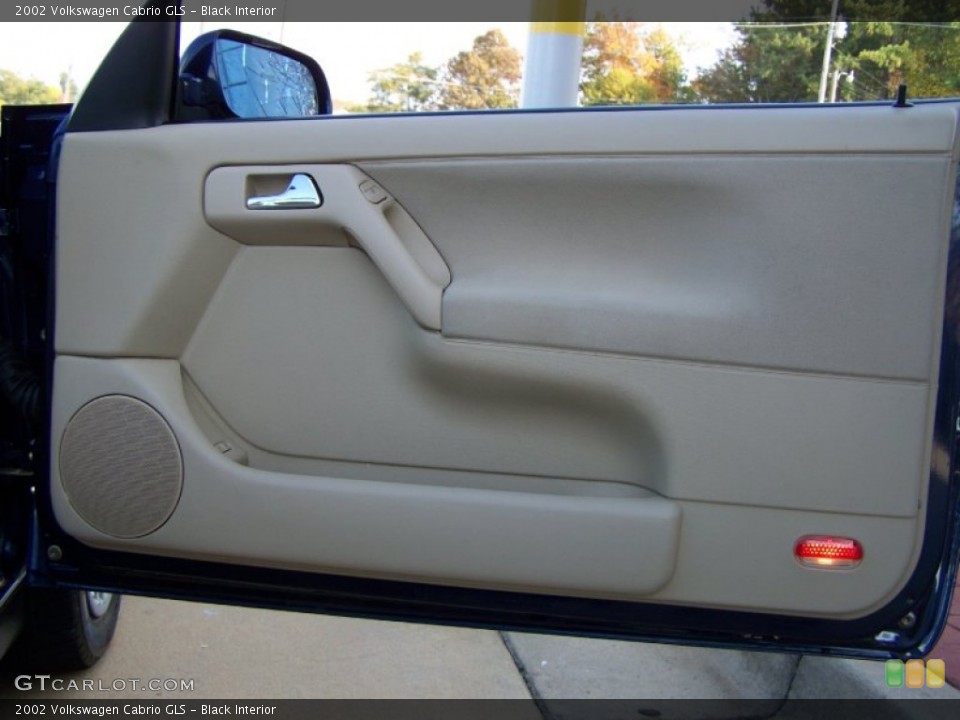 Black Interior Door Panel for the 2002 Volkswagen Cabrio GLS #56215933