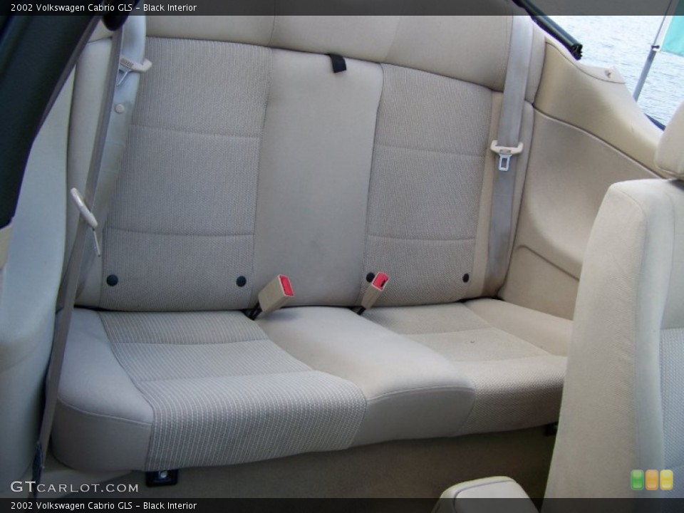 Black Interior Photo for the 2002 Volkswagen Cabrio GLS #56215958